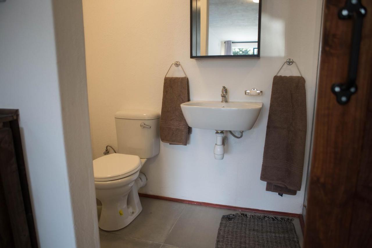 Peaceful 1-Bedroom Flatlet, 10 Min From The Beach 케이프타운 외부 사진